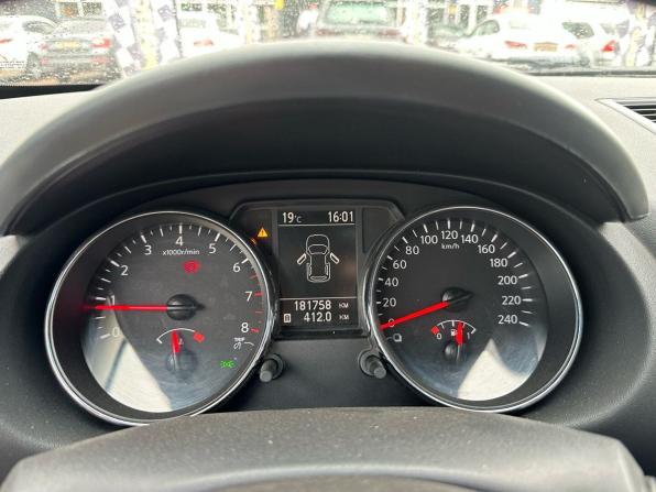 Nissan Qashqai I Рестайлинг с пробегом 2011 года, цена 1 070 000 рублей, 181758 км, внедорожник, Автокод Объявления