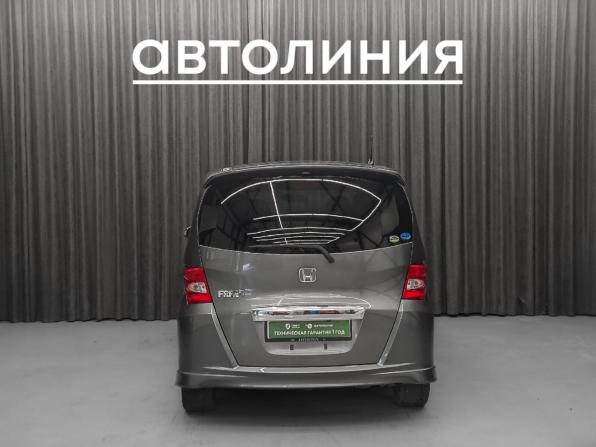 Honda Freed I с пробегом 2009 года, цена 899 000 рублей, 155000 км, компактвэн, Автокод Объявления