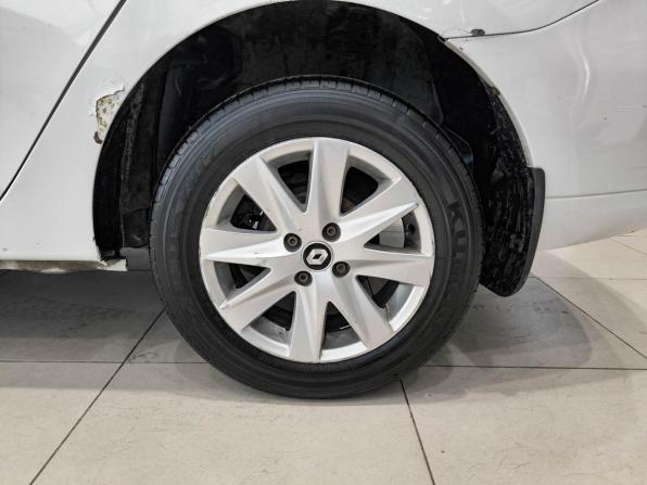 Renault Logan II Рестайлинг с пробегом 2020 года, цена 720 000 рублей, 212000 км, седан, Автокод Объявления