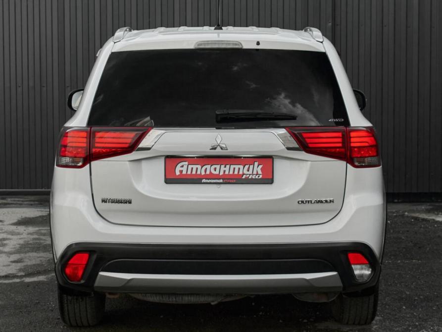 Mitsubishi Outlander III Рестайлинг 2 Екатеринбург  - изображение 5