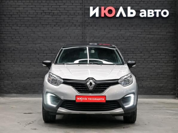 Renault Kaptur I с пробегом 2017 года, цена 1 340 000 рублей, 140725 км, внедорожник, Автокод Объявления