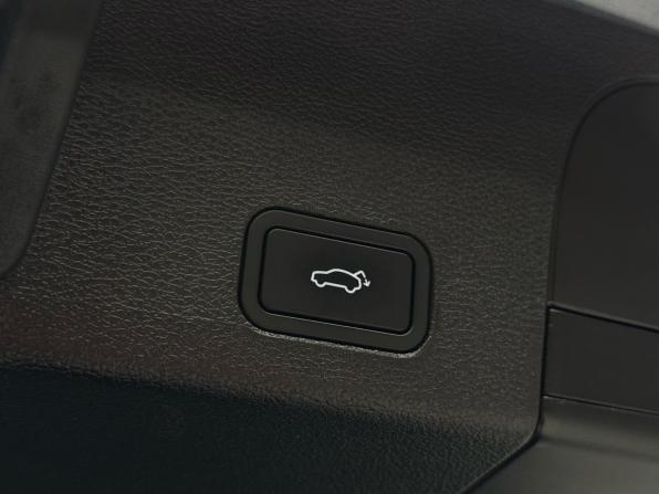 Geely Tugella I Рестайлинг с пробегом 2022 года, цена 2 999 000 рублей, 53516 км, внедорожник, Автокод Объявления