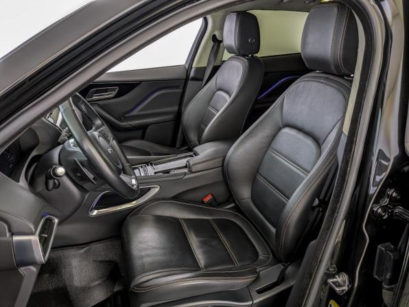 Jaguar F-Pace I с пробегом 2019 года, цена 3 670 000 рублей, 65060 км, внедорожник, Автокод Объявления