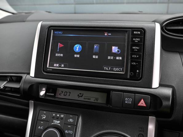 Toyota Wish II Рестайлинг с пробегом 2015 года, цена 1 499 000 рублей, 102191 км, минивэн, Автокод Объявления