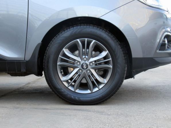 Hyundai ix35 I Рестайлинг с пробегом 2013 года, цена 1 220 000 рублей, 237003 км, внедорожник, Автокод Объявления