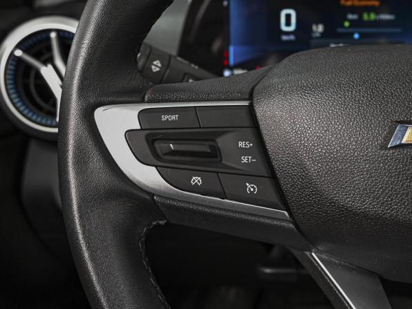 Chevrolet Monza II Рестайлинг с пробегом 2023 года, цена 1 584 000 рублей, 59396 км, седан, Автокод Объявления