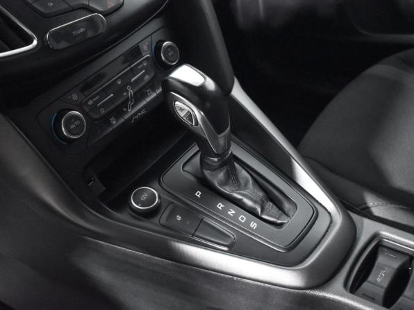 Ford Focus III Рестайлинг с пробегом 2016 года, цена 1 500 000 рублей, 107098 км, универсал, Автокод Объявления