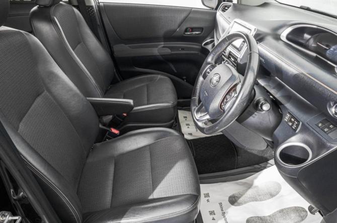 Toyota Sienta II с пробегом 2017 года, цена 1 439 000 рублей, 70500 км, компактвэн, Автокод Объявления