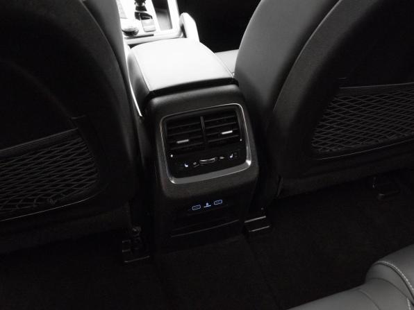 Geely Atlas Pro с пробегом 2022 года, цена 2 180 000 рублей, 36209 км, внедорожник, Автокод Объявления