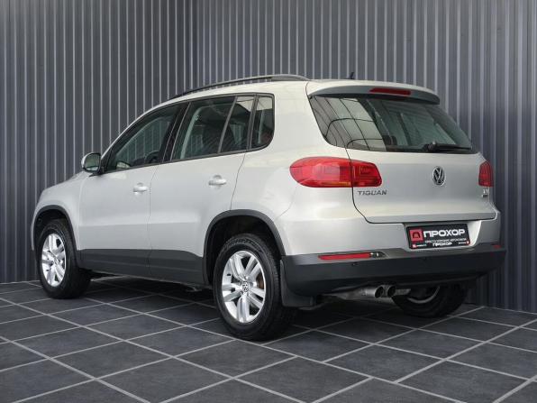 Volkswagen Tiguan I Рестайлинг с пробегом 2011 года, цена 1 287 000 рублей, 70975 км, внедорожник, Автокод Объявления