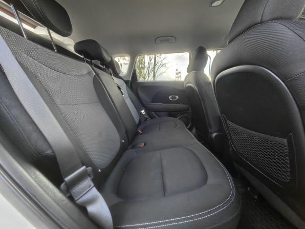 Kia Soul II Рестайлинг с пробегом 2018 года, цена 1 139 000 рублей, 182000 км, хэтчбек, Автокод Объявления