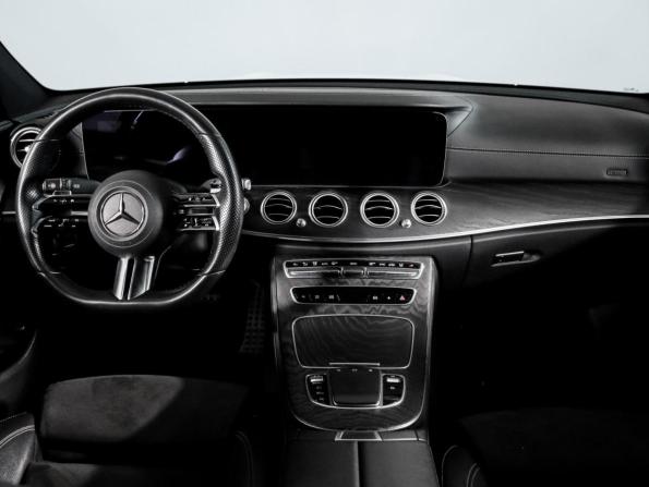 Mercedes-Benz E-Класс V (W213 S213 C238) Рестайлинг с пробегом 2021 года, цена 4 100 000 рублей, 180000 км, седан, Автокод Объявления