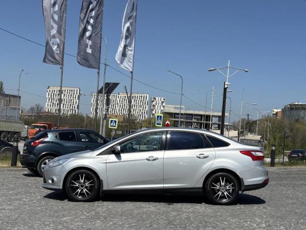 Ford Focus III с пробегом 2014 года, цена 890 000 рублей, 115000 км, седан, Автокод Объявления