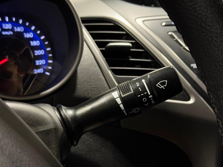 Hyundai Elantra V (MD) Рестайлинг Челябинск  - изображение 18