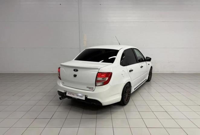 Lada (ВАЗ) Granta I с пробегом 2017 года, цена 690 000 рублей, 96900 км, седан, Автокод Объявления