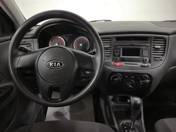 Kia Rio II Рестайлинг с пробегом 2010 года, цена 550 000 рублей, 160500 км, седан, Автокод Объявления