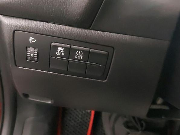 Mazda 3 III (BM) с пробегом 2014 года, цена 860 000 рублей, 266508 км, седан, Автокод Объявления