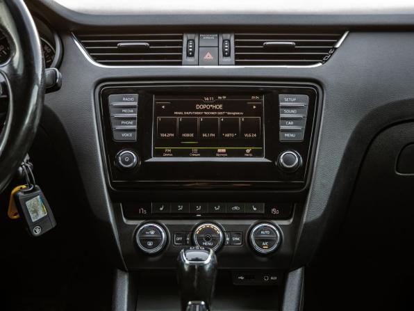 Skoda Octavia III (A7) с пробегом 2015 года, цена 1 268 000 рублей, 159168 км, лифтбек, Автокод Объявления