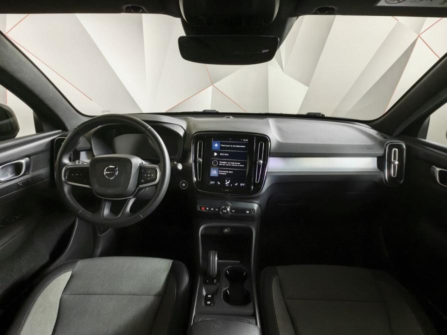 Volvo XC40 I Москва  - изображение 14