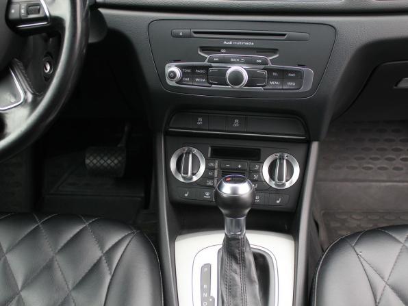 Audi Q3 I (8U) с пробегом 2012 года, цена 1 298 000 рублей, 179592 км, внедорожник, Автокод Объявления