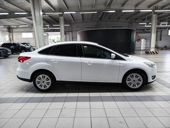Ford Focus III Рестайлинг с пробегом 2016 года, цена 1 100 000 рублей, 129660 км, седан, Автокод Объявления