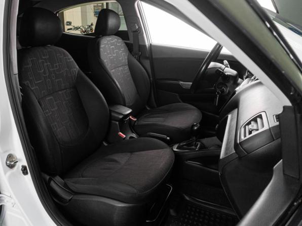 Kia Rio III Рестайлинг с пробегом 2016 года, цена 1 069 000 рублей, 293442 км, седан, Автокод Объявления