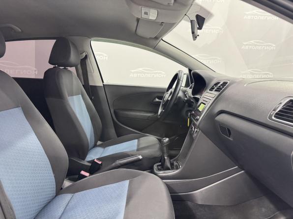Volkswagen Polo V с пробегом 2013 года, цена 645 000 рублей, 276611 км, седан, Автокод Объявления