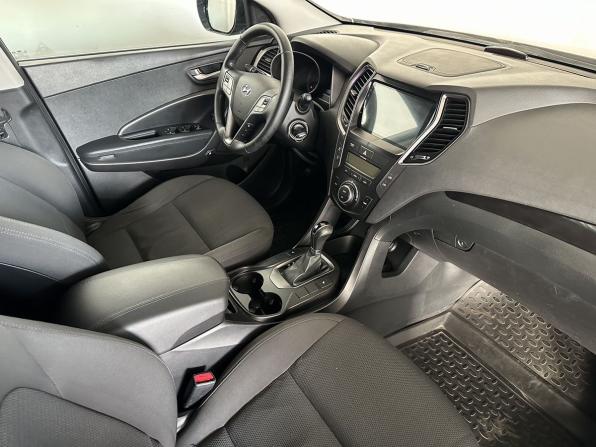 Hyundai Santa Fe III с пробегом 2013 года, цена 1 600 000 рублей, 218000 км, внедорожник, Автокод Объявления