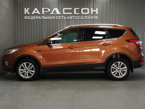 Ford Kuga II Рестайлинг с пробегом 2018 года, цена 1 890 000 рублей, 73150 км, внедорожник, Автокод Объявления