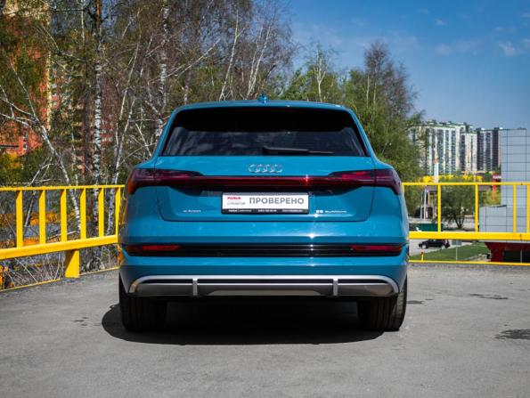 Audi e-tron I с пробегом 2020 года, цена 4 300 000 рублей, 98210 км, внедорожник, Автокод Объявления