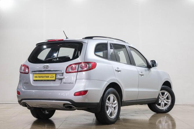 Hyundai Santa Fe II Рестайлинг с пробегом 2011 года, цена 1 449 000 рублей, 260000 км, внедорожник, Автокод Объявления