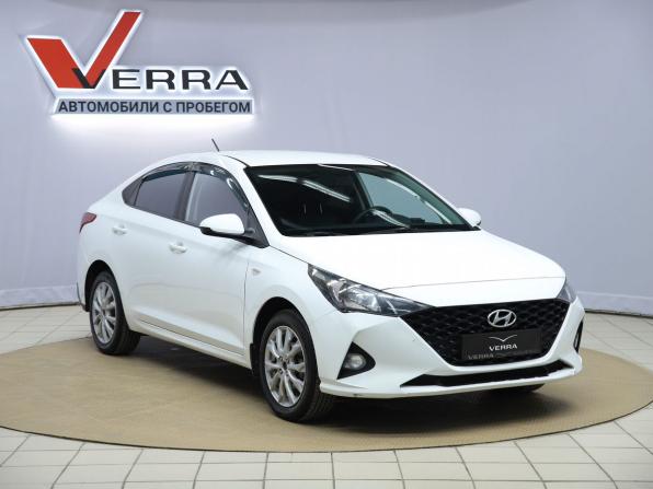 Hyundai Solaris II Рестайлинг с пробегом 2021 года, цена 1 330 000 рублей, 169996 км, седан, Автокод Объявления