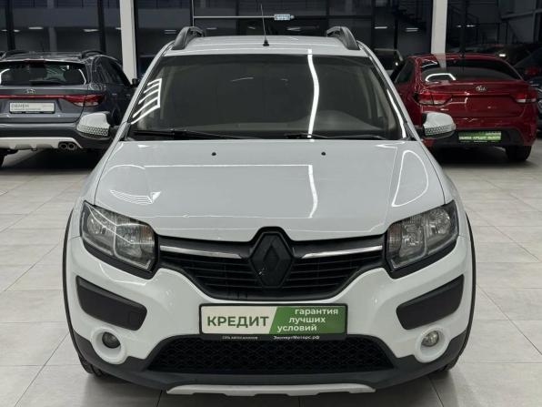Renault Sandero II с пробегом 2017 года, цена 949 000 рублей, 190817 км, хэтчбек, Автокод Объявления