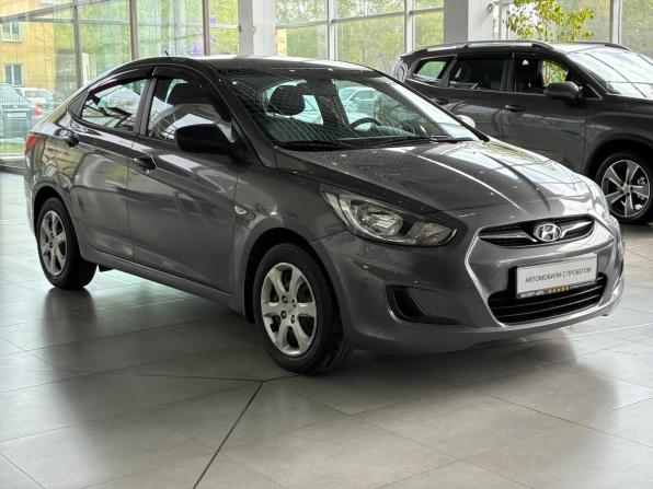 Hyundai Solaris I с пробегом 2011 года, цена 765 000 рублей, 44155 км, седан, Автокод Объявления