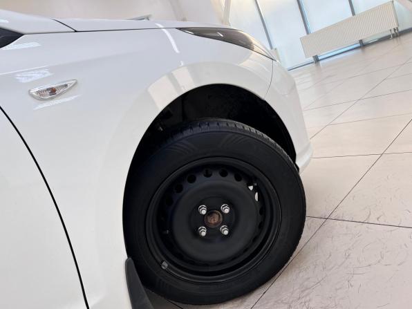 Hyundai Solaris II Рестайлинг с пробегом 2020 года, цена 1 190 000 рублей, 193051 км, седан, Автокод Объявления