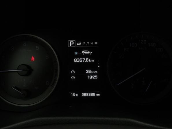 Hyundai Tucson III Рестайлинг с пробегом 2018 года, цена 1 690 000 рублей, 298385 км, внедорожник, Автокод Объявления