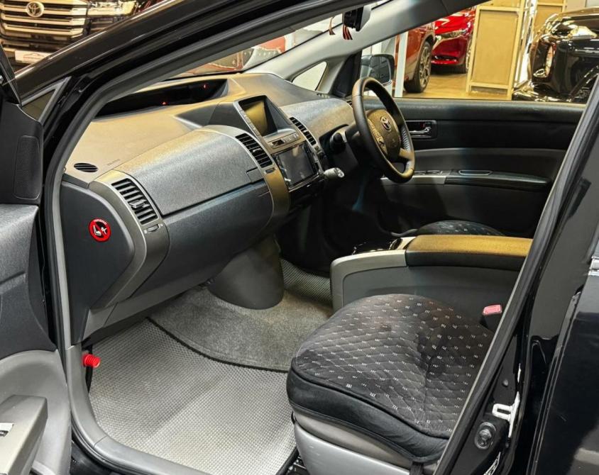 Toyota Prius II Рестайлинг (XW20) Красноярск  - изображение 15
