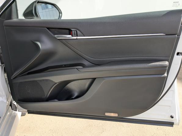 Toyota Camry VIII (XV70) Рестайлинг с пробегом 2021 года, цена 3 330 000 рублей, 88016 км, седан, Автокод Объявления
