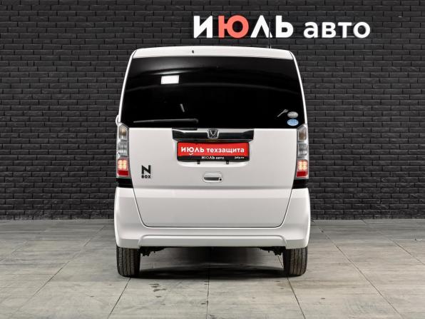 Honda N-BOX I Рестайлинг с пробегом 2017 года, цена 965 000 рублей, 61413 км, минивэн, Автокод Объявления