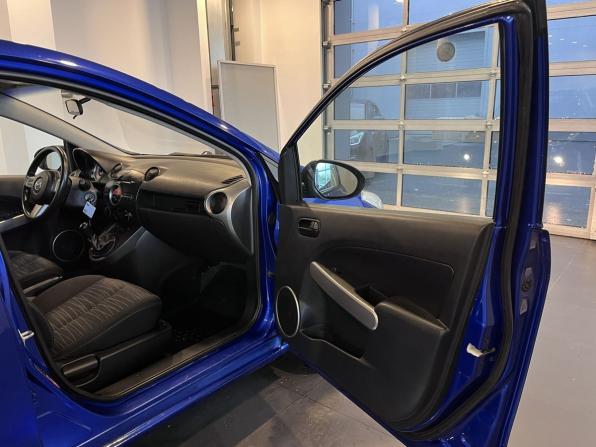 Mazda 2 II (DE) с пробегом 2008 года, цена 530 000 рублей, 165174 км, хэтчбек, Автокод Объявления