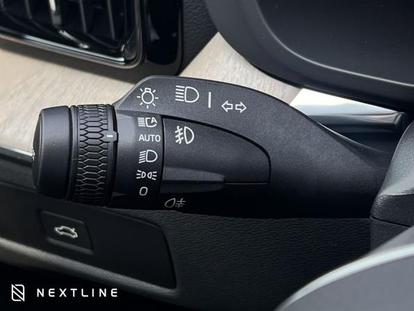 Новый Volvo XC60 II Рестайлинг 2 2026 года, цена 10 490 000 рублей, внедорожник, Автокод Объявления