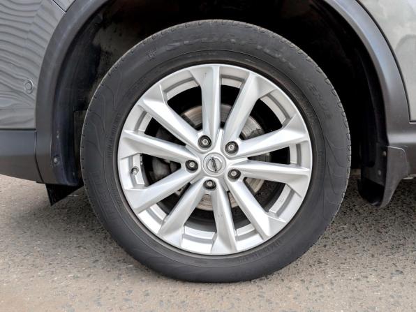 Nissan Qashqai II с пробегом 2015 года, цена 1 685 000 рублей, 110446 км, внедорожник, Автокод Объявления