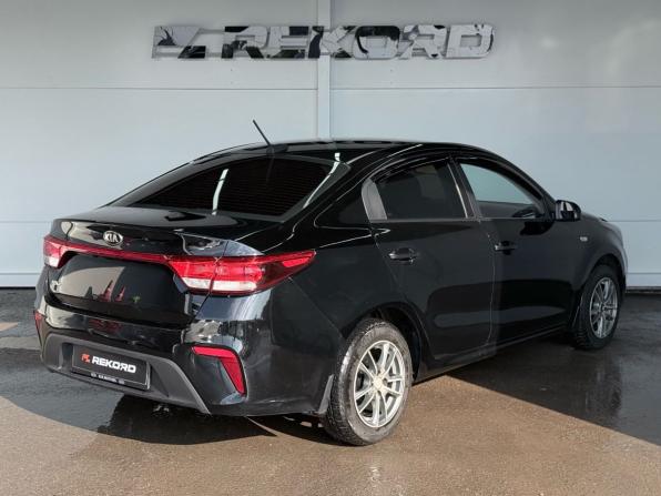 Kia Rio IV с пробегом 2017 года, цена 979 000 рублей, 114234 км, седан, Автокод Объявления