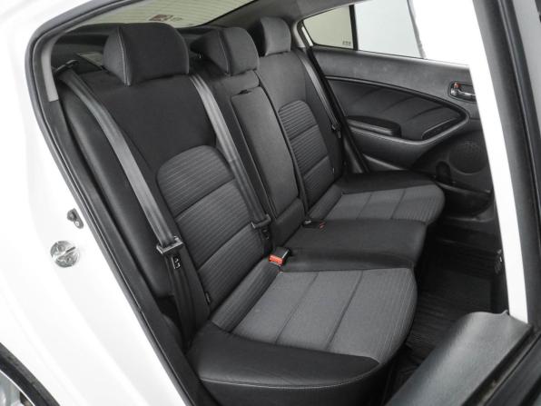 Kia Cerato III с пробегом 2015 года, цена 999 000 рублей, 224423 км, седан, Автокод Объявления