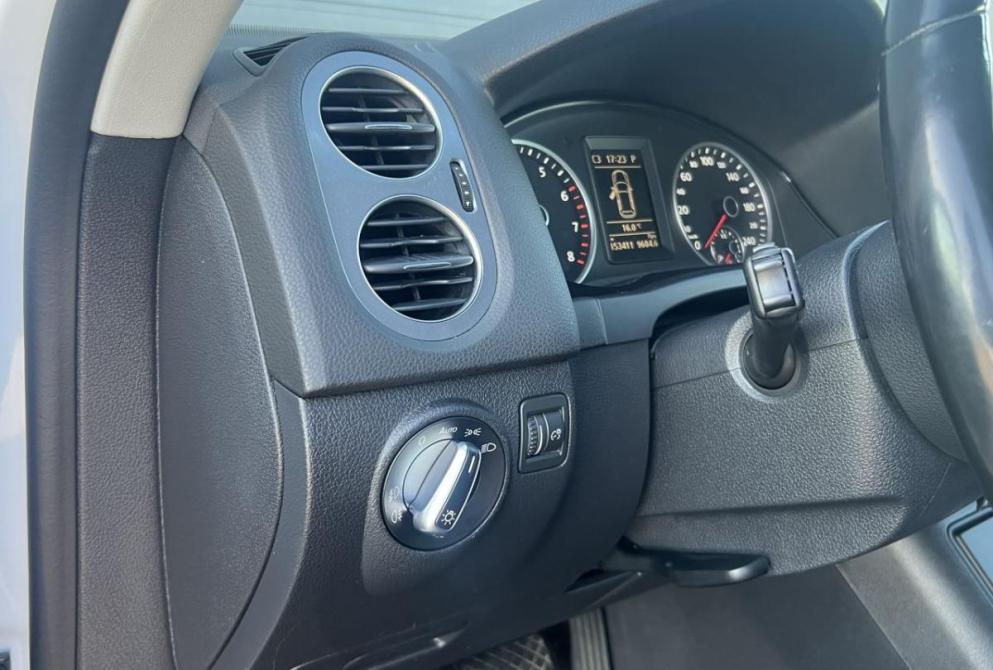 Volkswagen Tiguan I Рестайлинг Красноярск  - изображение 19