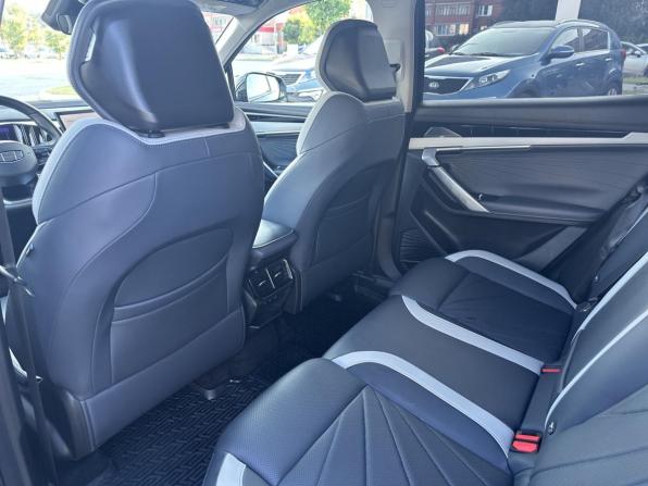 Geely Atlas II с пробегом 2023 года, цена 2 295 000 рублей, 91463 км, внедорожник, Автокод Объявления