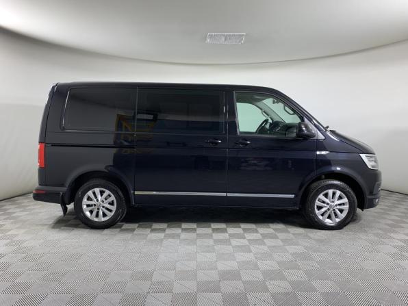 Volkswagen Caravelle T6 с пробегом 2018 года, цена 2 895 000 рублей, 251872 км, минивэн, Автокод Объявления