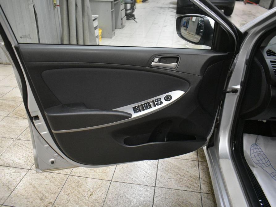 Hyundai Solaris I Рестайлинг Мурманск  - изображение 12