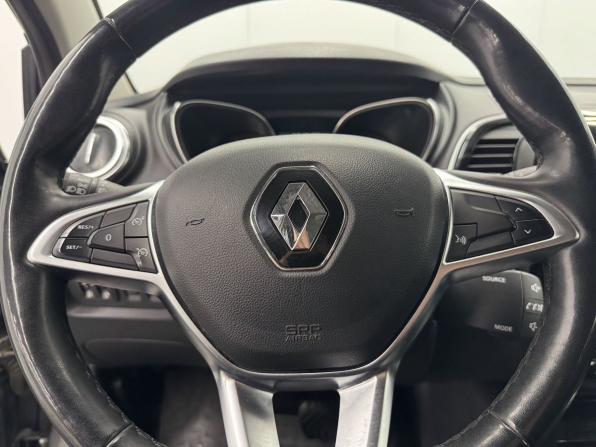 Renault Kaptur I Рестайлинг с пробегом 2021 года, цена 1 779 067 рублей, 95083 км, внедорожник, Автокод Объявления