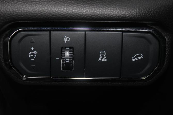 Haval Jolion I Рестайлинг 2 с пробегом 2026 года, цена 2 167 000 рублей, 17168 км, внедорожник, Автокод Объявления